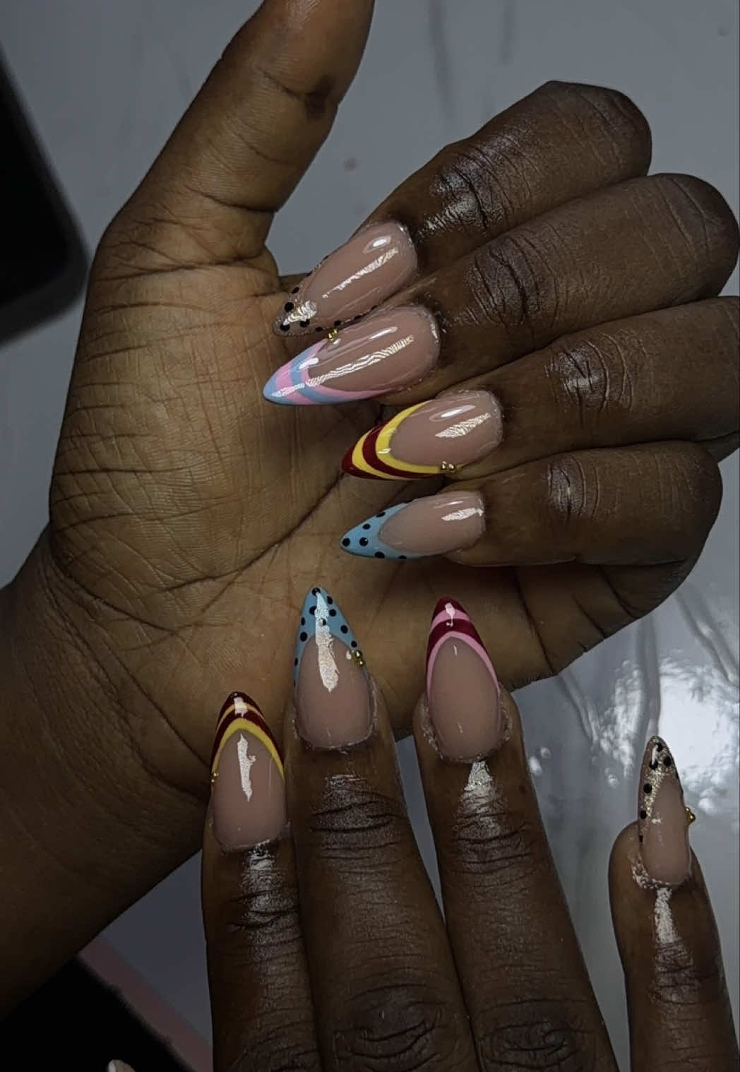 @LASH/NAIL TECH IN ISHERI,IDIMU