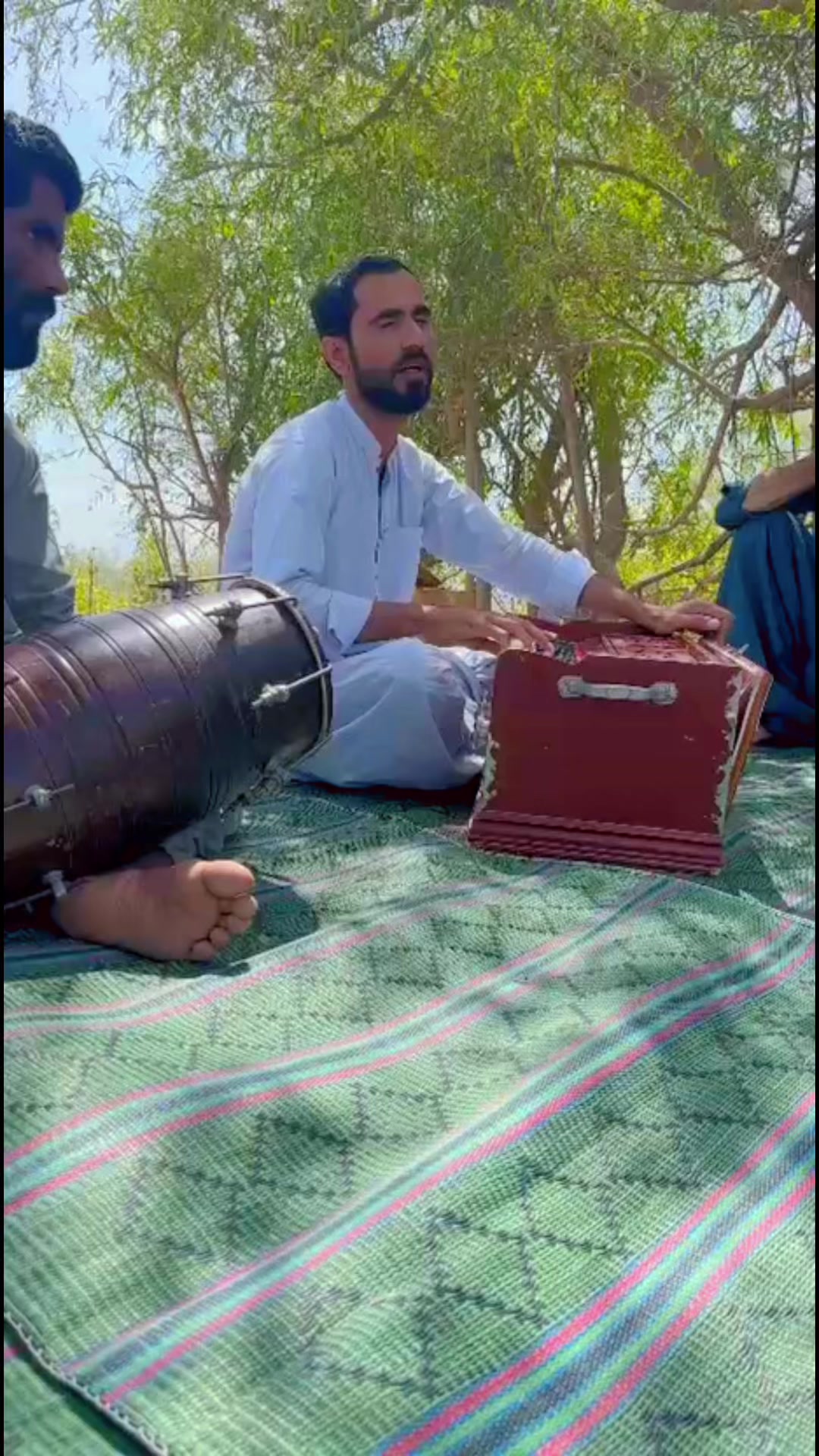 @Rahmdil Saba
