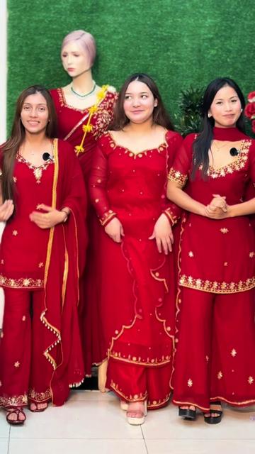 @Rekha Fashion