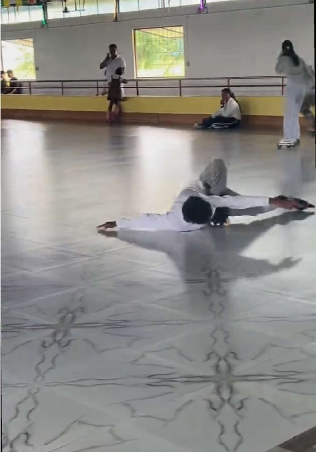 @Skater. Saney🤙🏻🔥