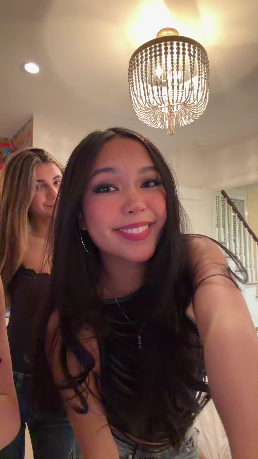 @crystalli85