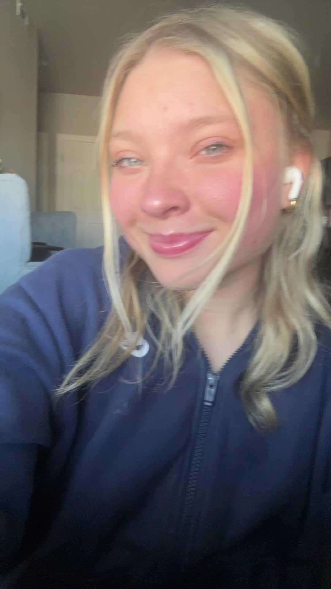 @Venessa