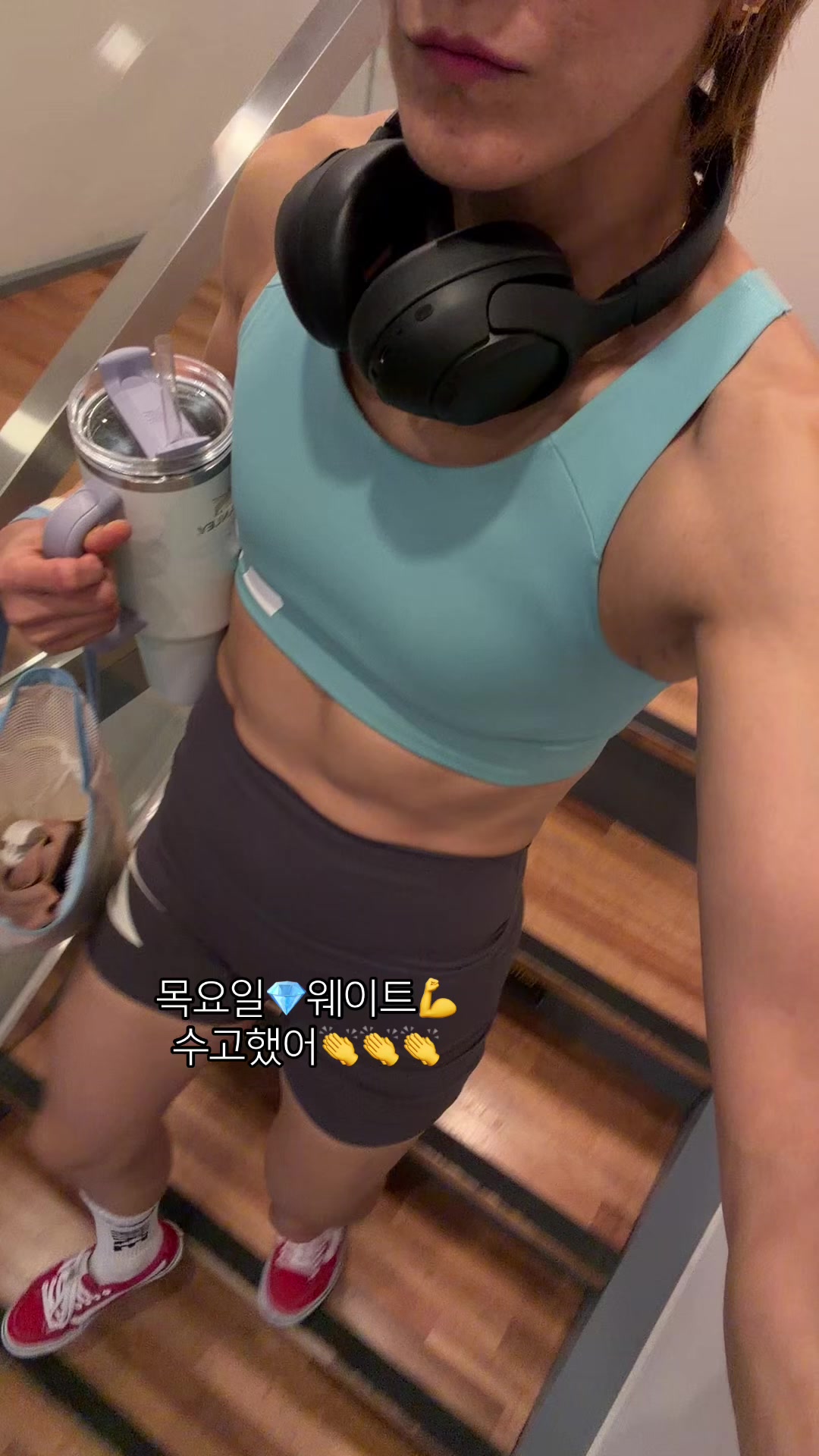 @dyncgi0njue8
