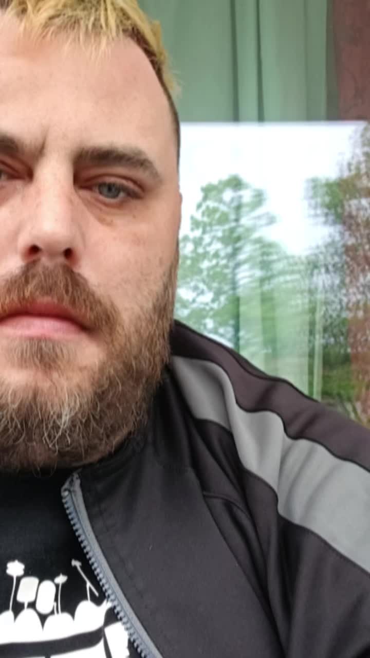 @Dr_Sir_Lanzelot_Gorilla