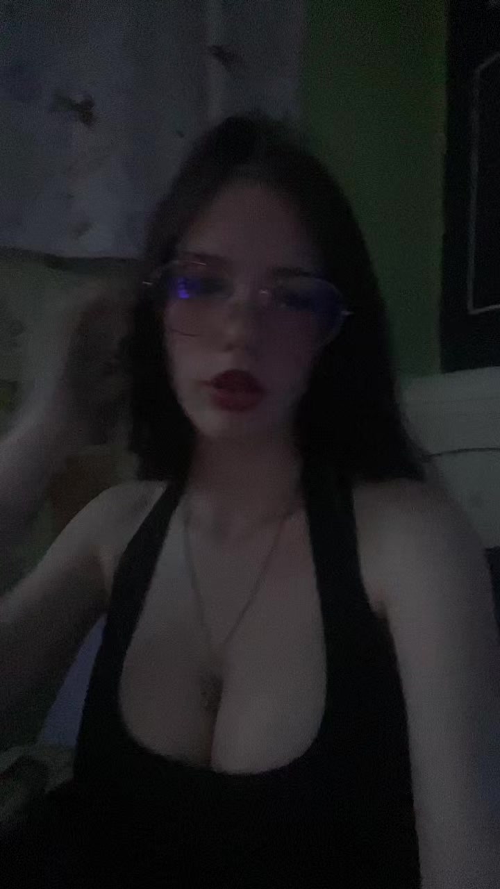 @🦄