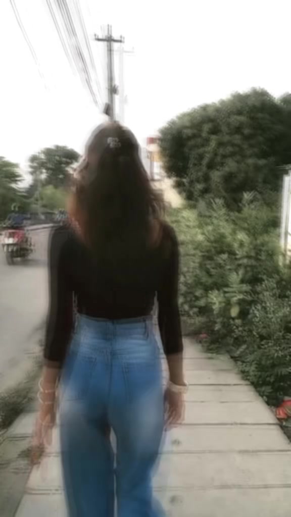 @Priyanka🌙