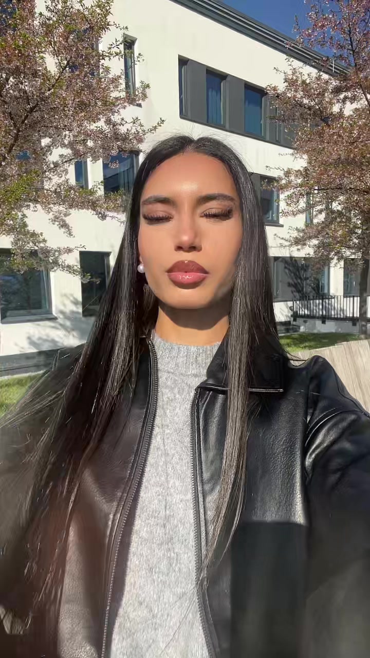 @ionela