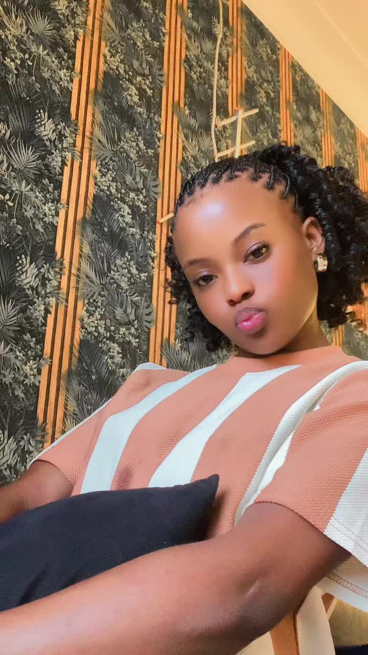@August Queen 👸
