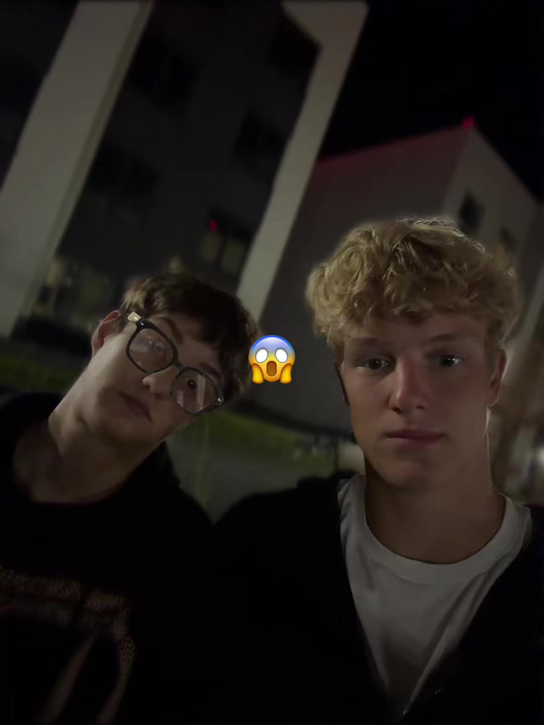 @Yarikk_slay