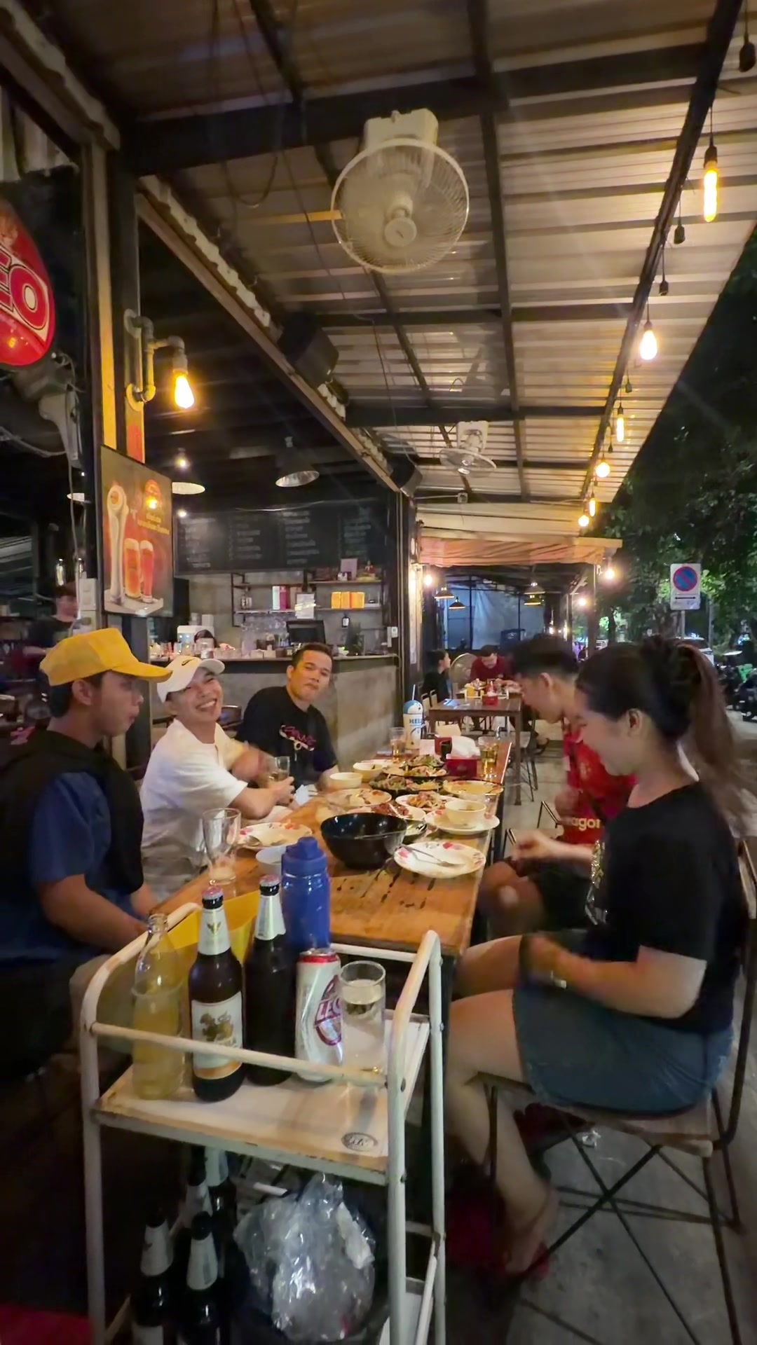 @นิสา