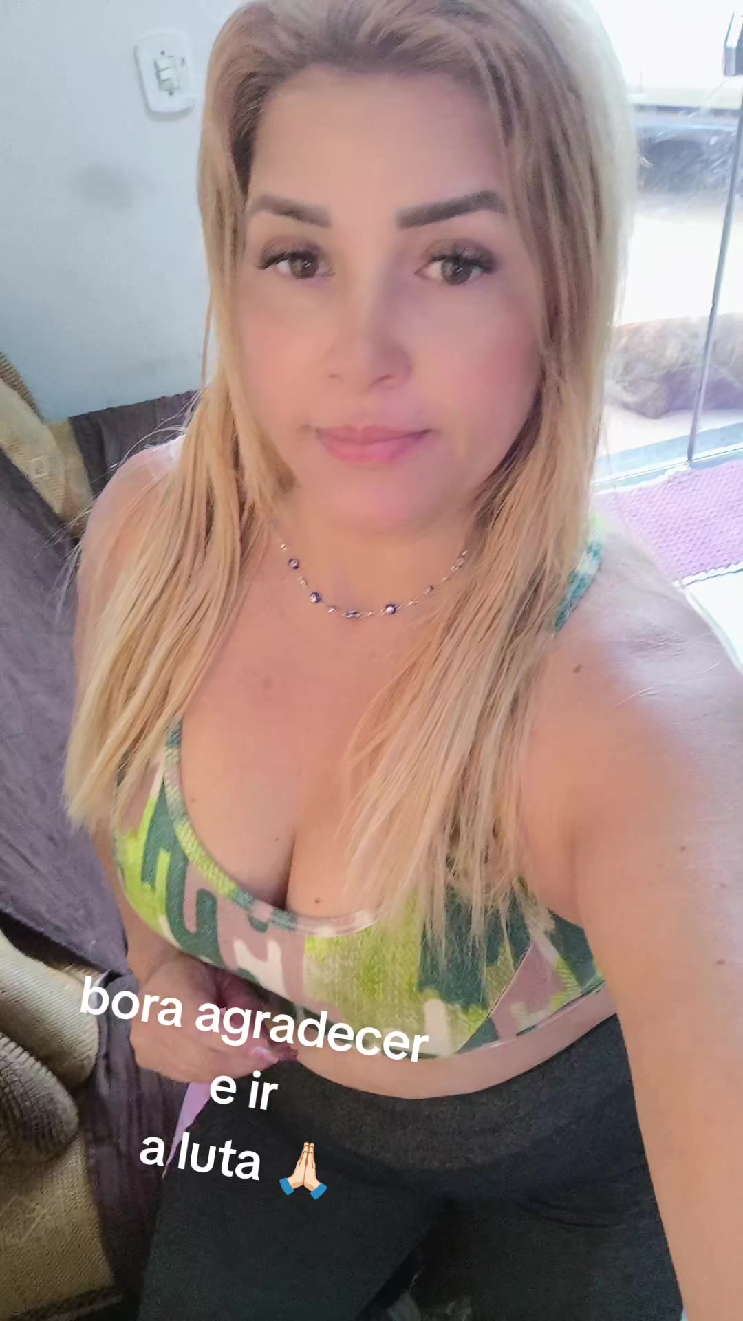 @Fabi linda do Brasil. 🌹💯🇧🇷