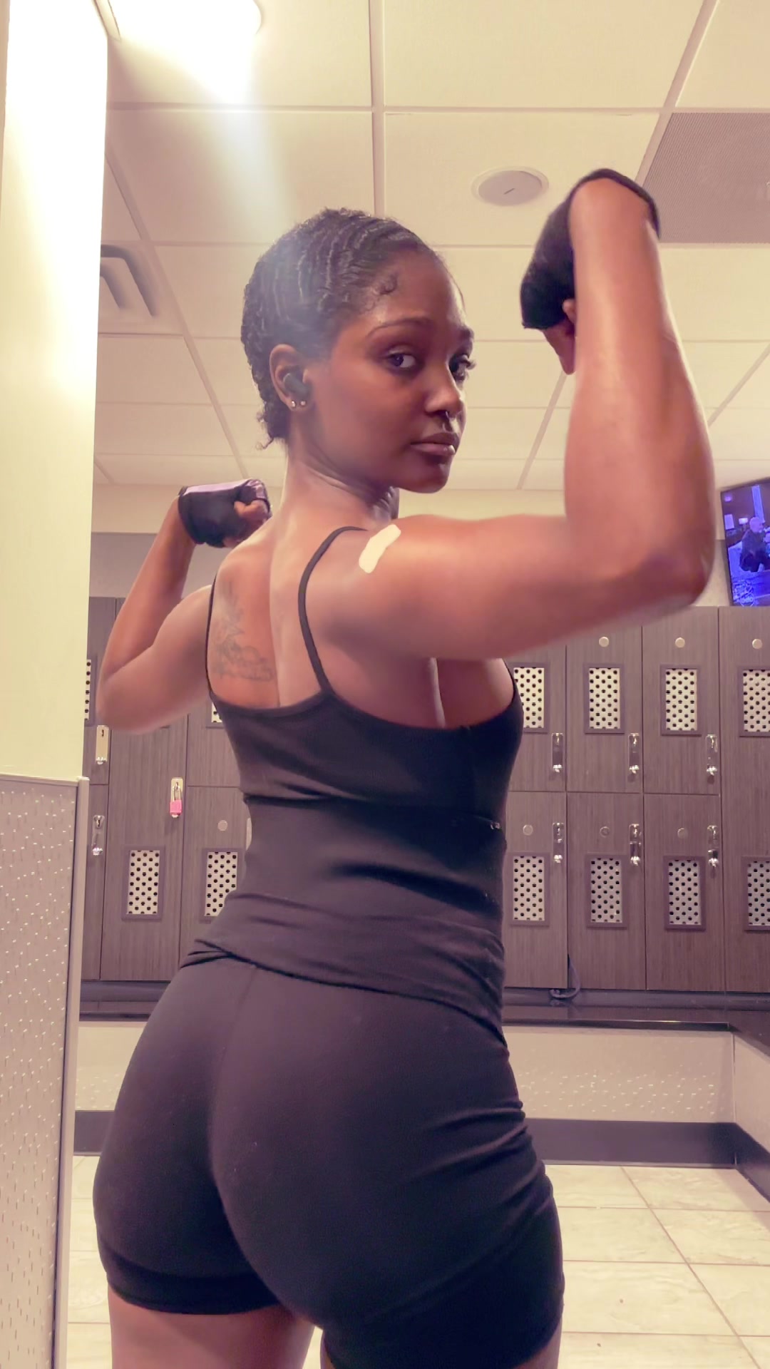 @arielsabarbie