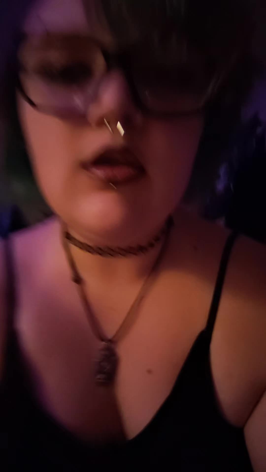 @x_livingdeadghoul_x
