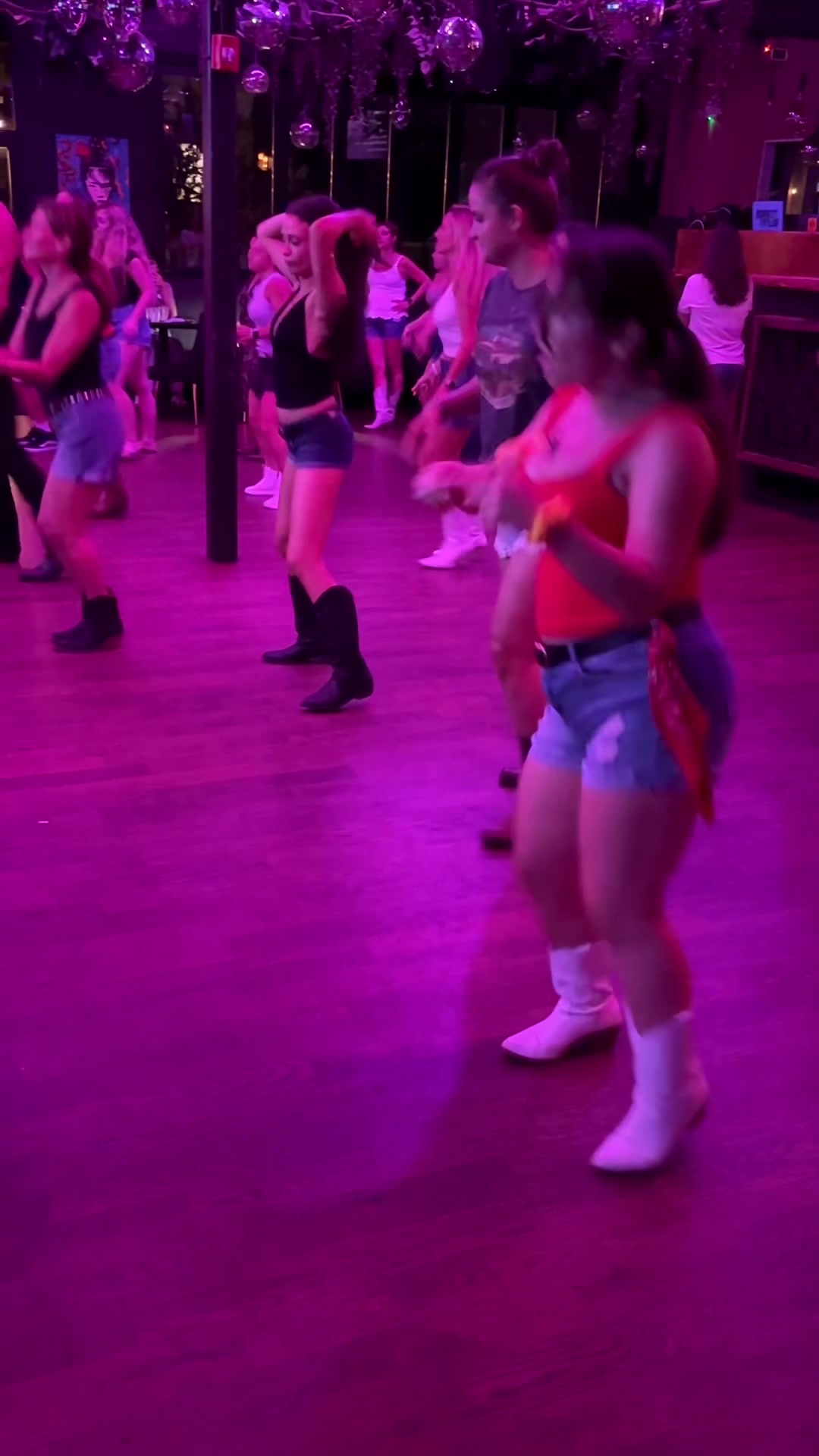 @Kaitlyn