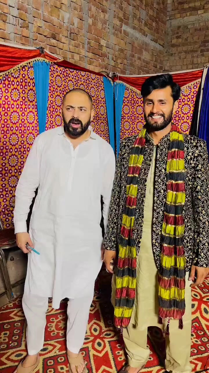 @Bakht Bedar BALOCH