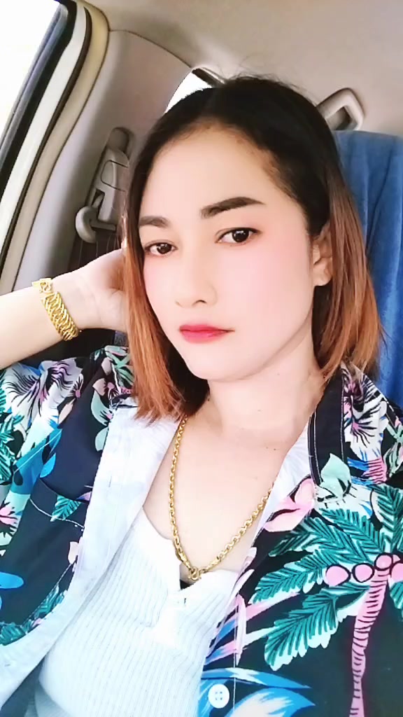 @น้ำผึ้ง บ้านมะหิงค์