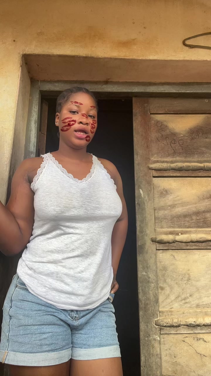 @Adejoke🤡