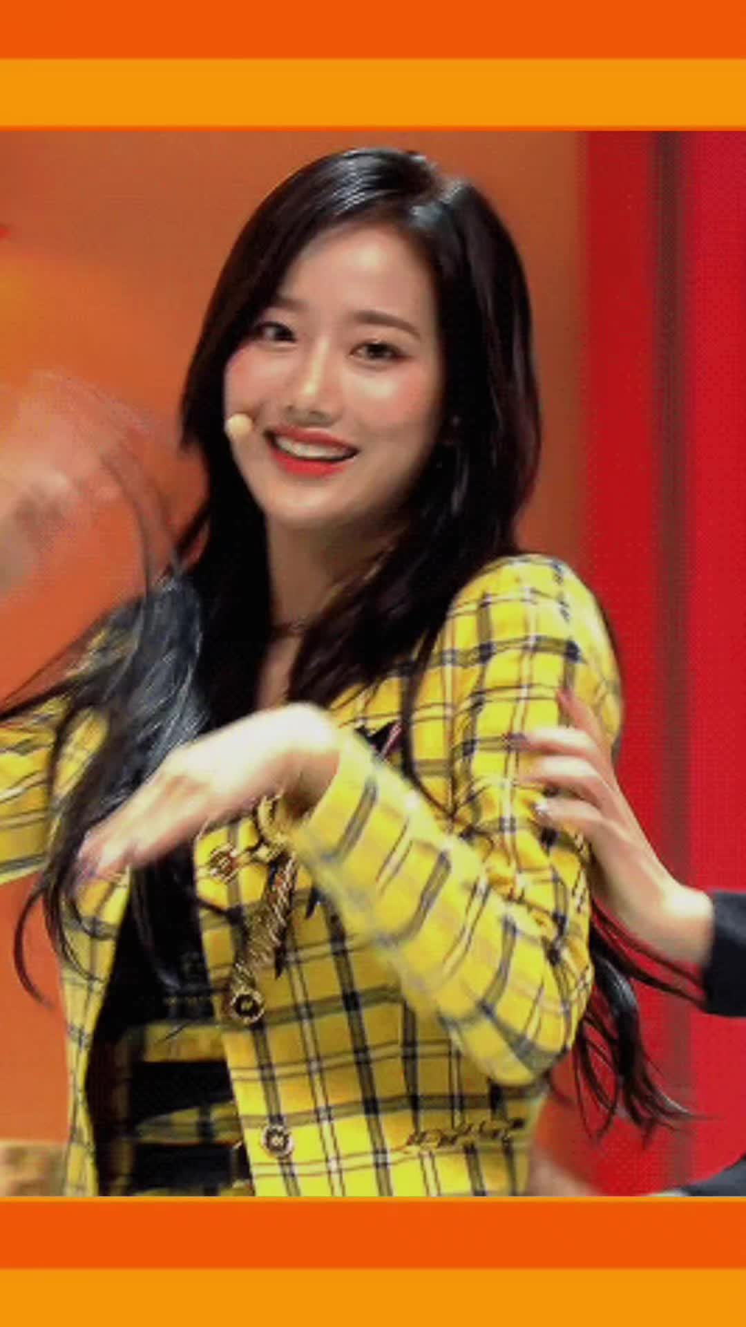 @🎀 · 。 정