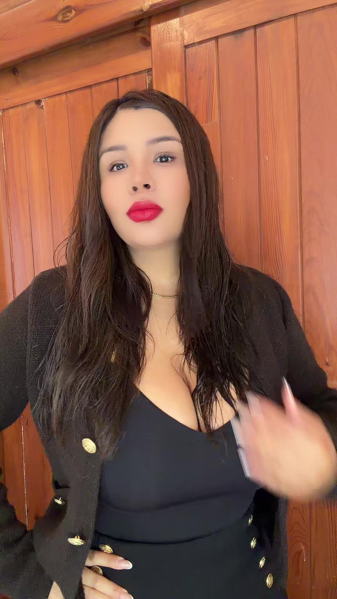 @vikaborjaoficial