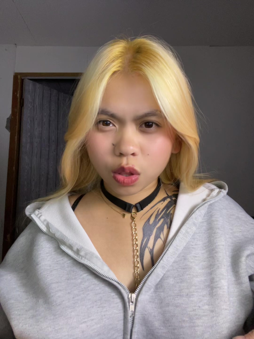@gillaxx_