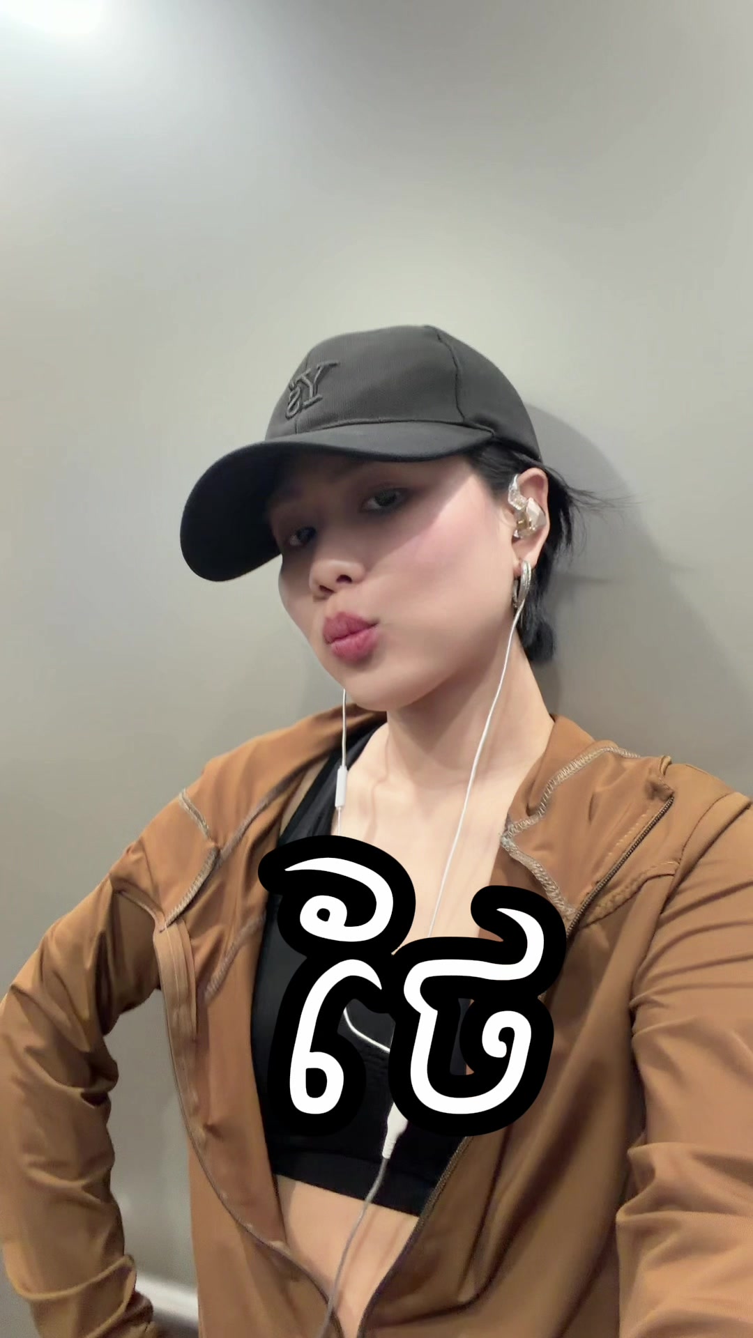 @Jymi jymi โจ๐ซโญ๏ธ