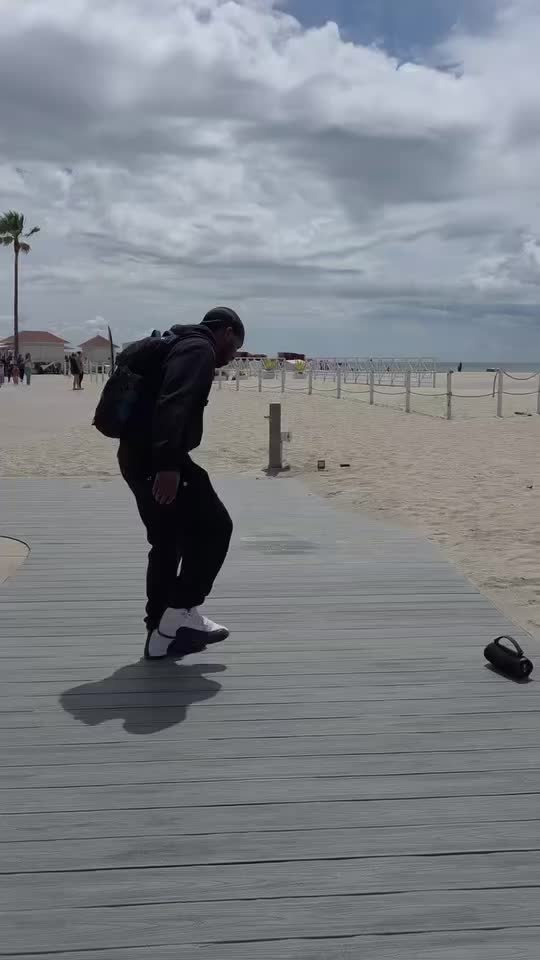 @32ant