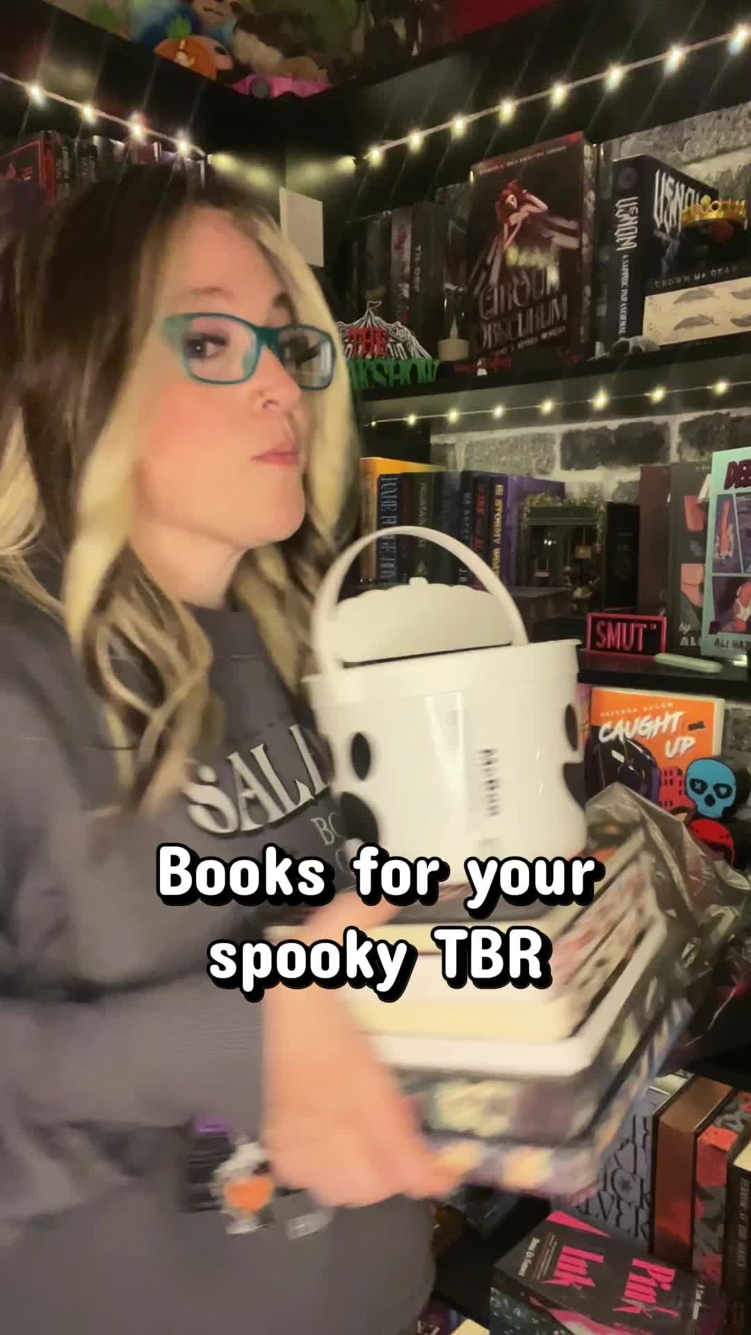 @DrkRomanceReader