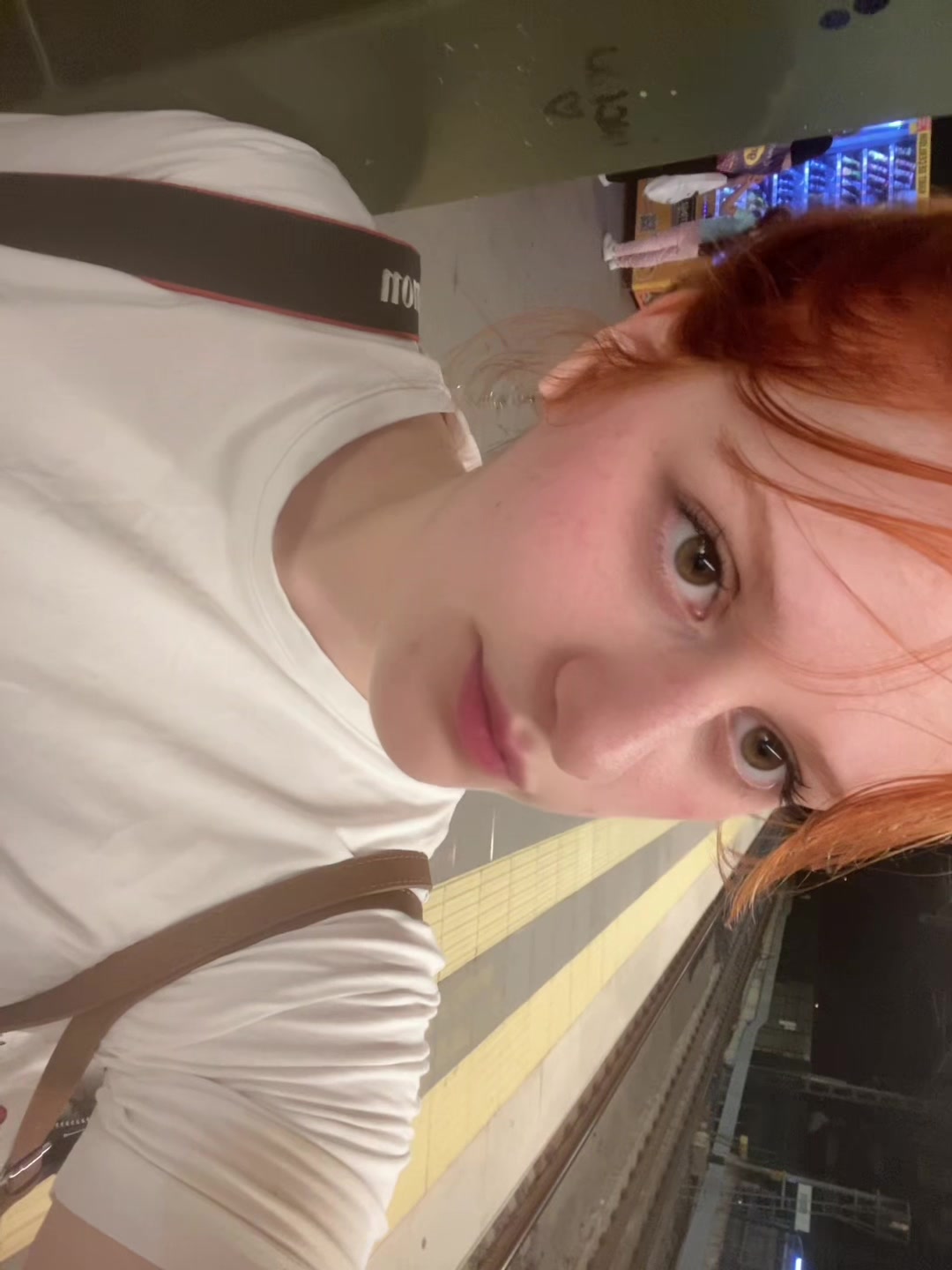 @Violeria