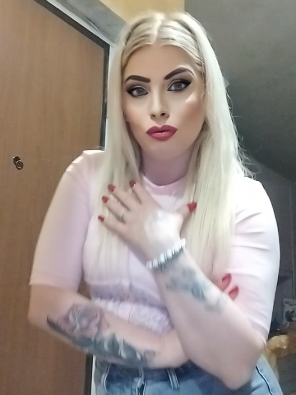 @Valentina❤️