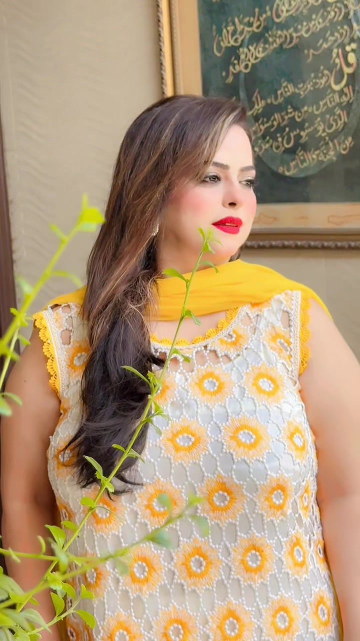@Jee Madiha Shah Jee
