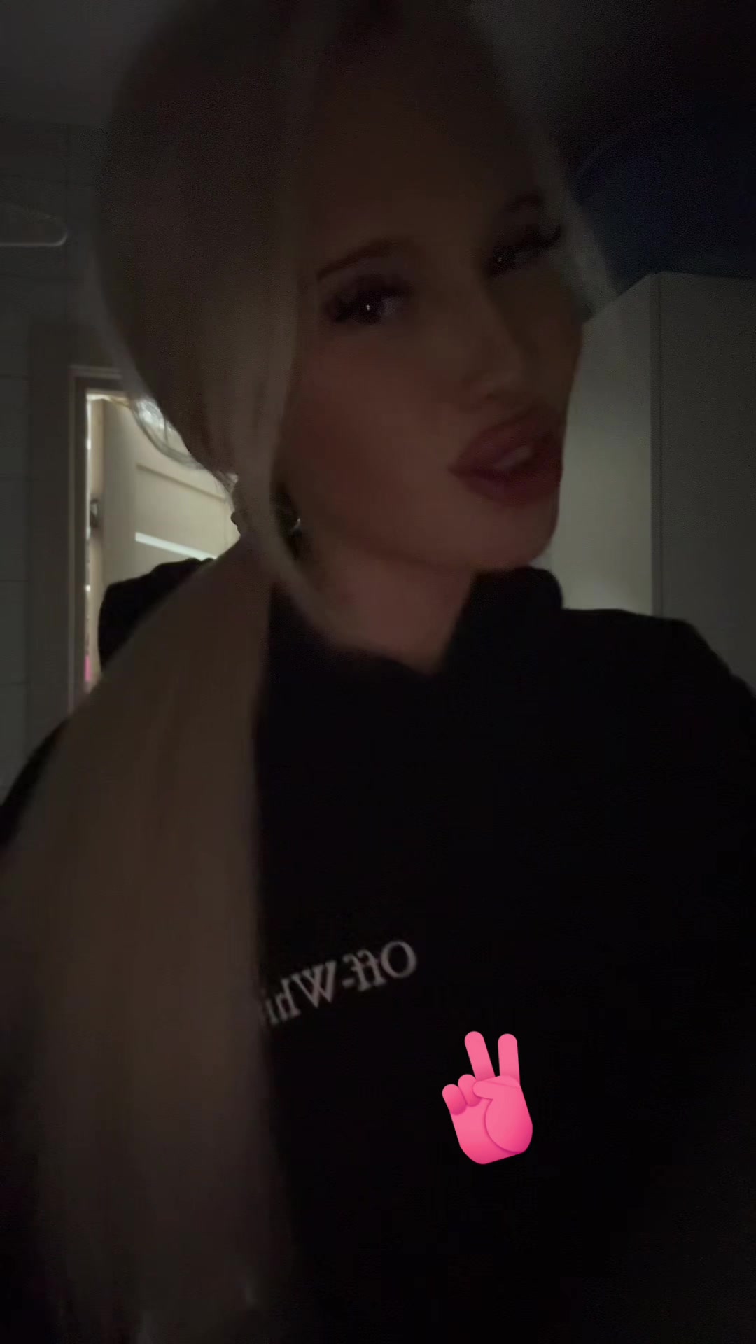 @лиза