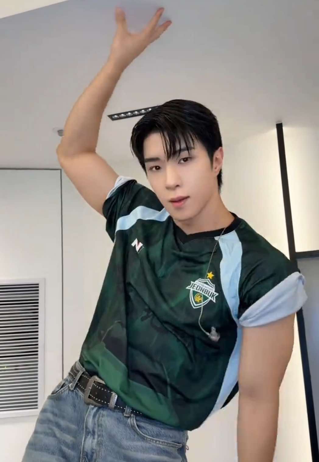 @온앤오프(ONF)