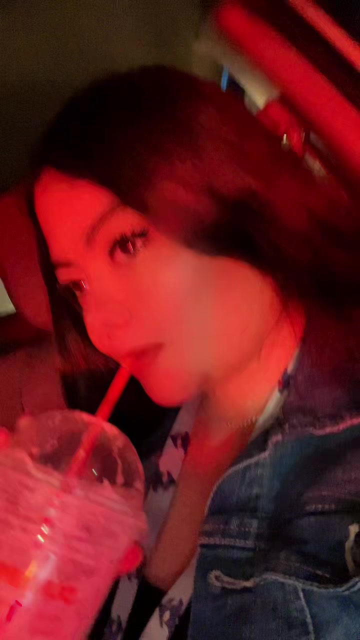 @_valeeeeeeeeeen_