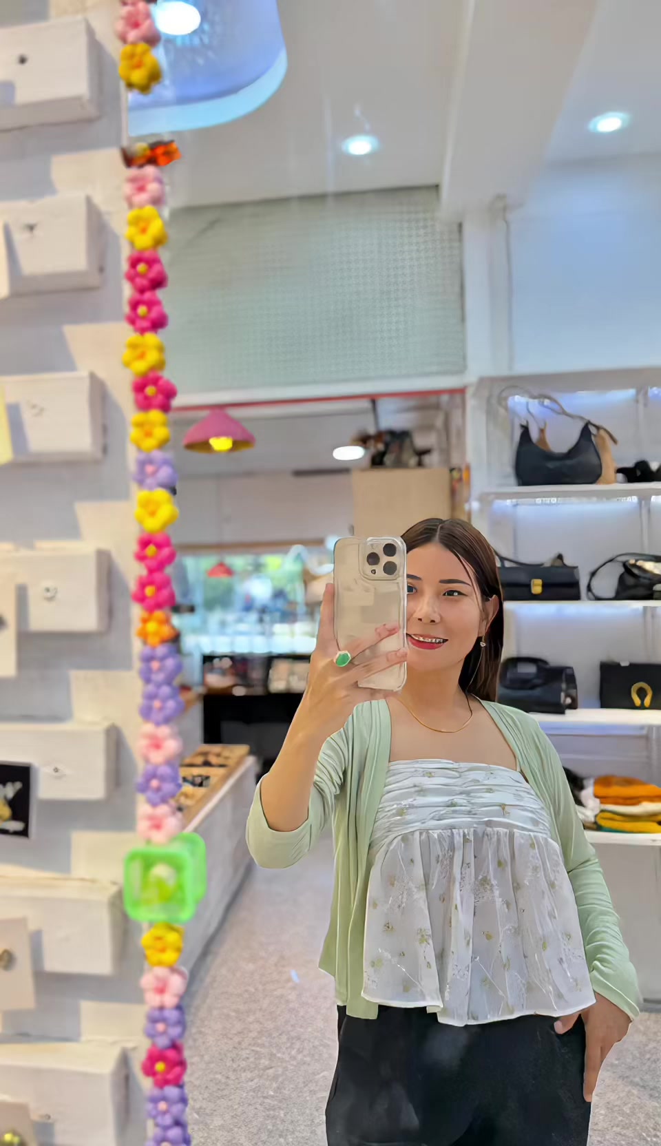 @M Seng Nwe