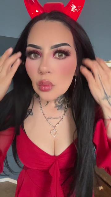 @₥ł₳ 🥀