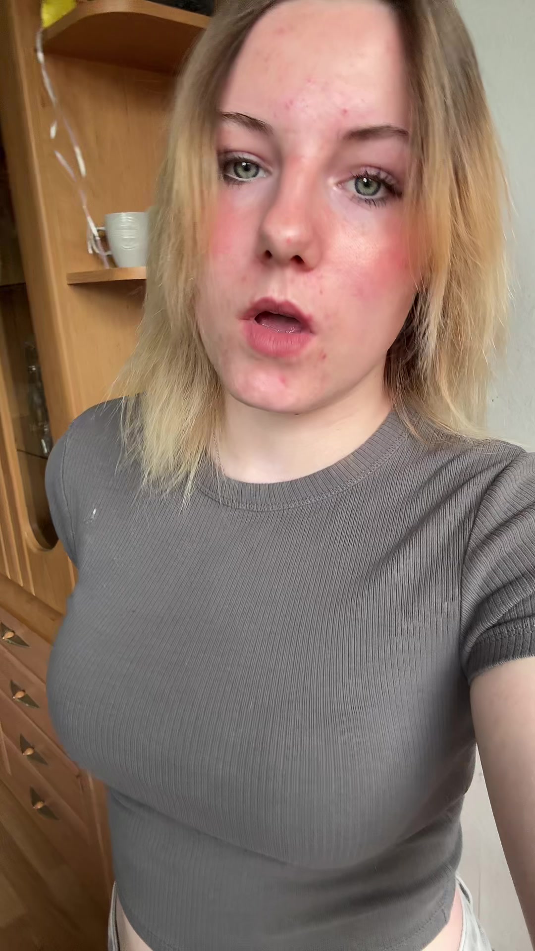 @𝓢𝓪𝓻𝓪🇩🇪