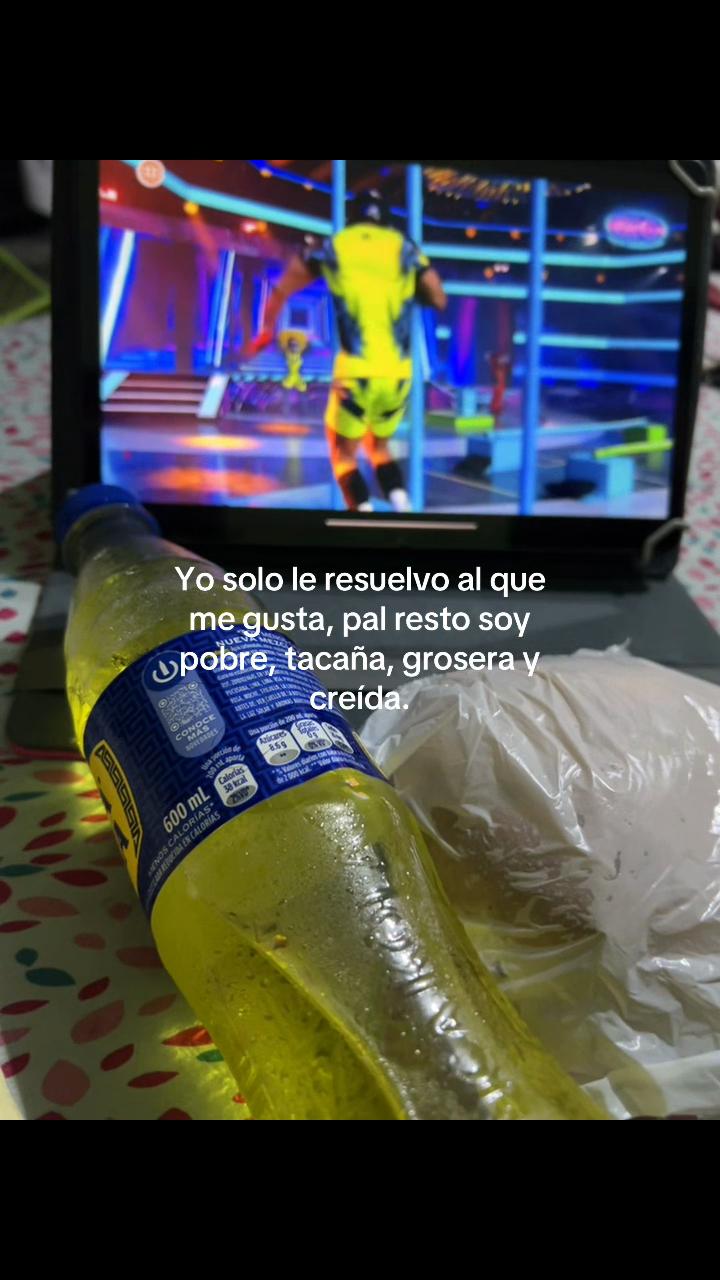@Lul&uacute; 🦋
