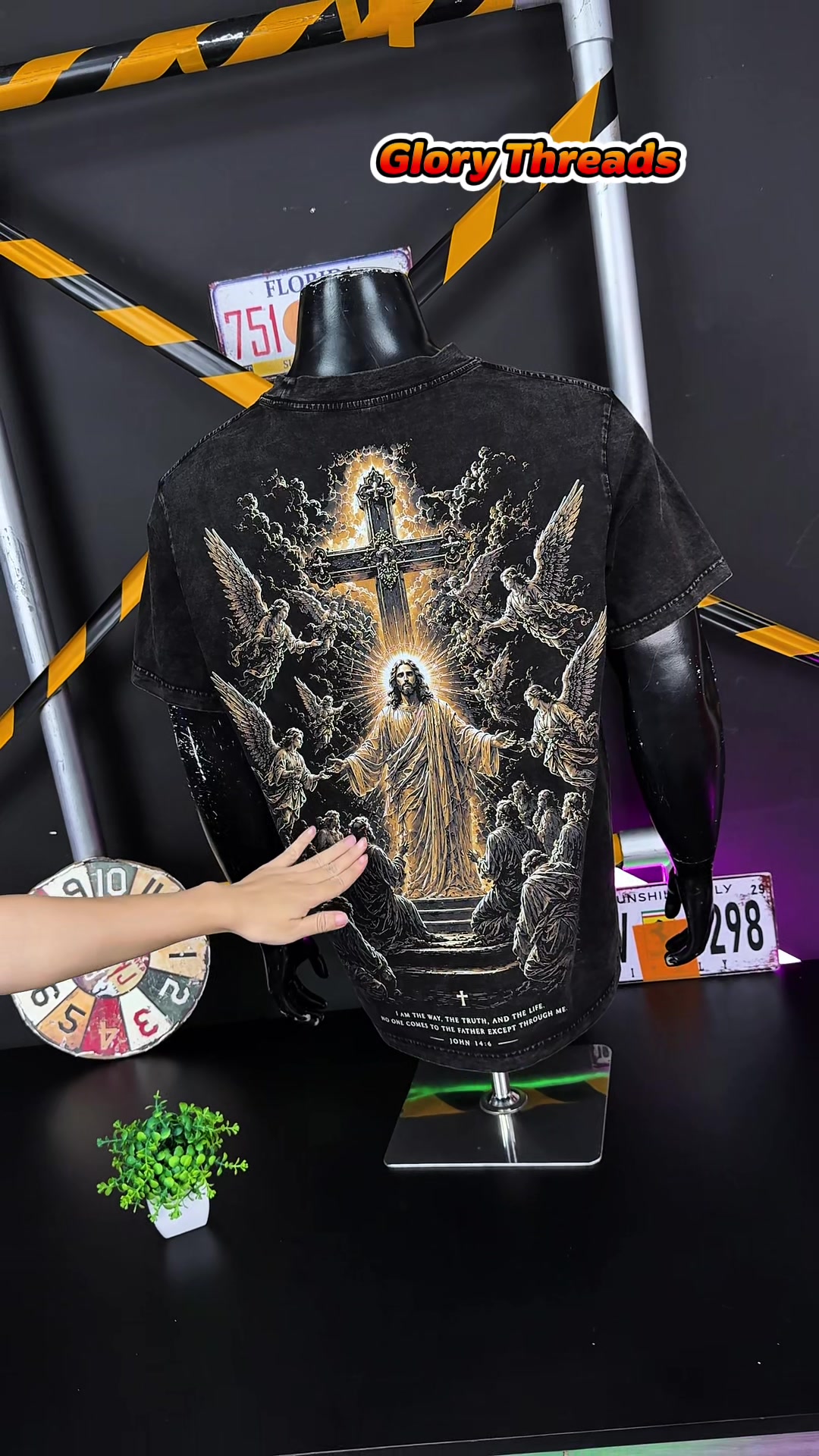 @GLORY THREADS.