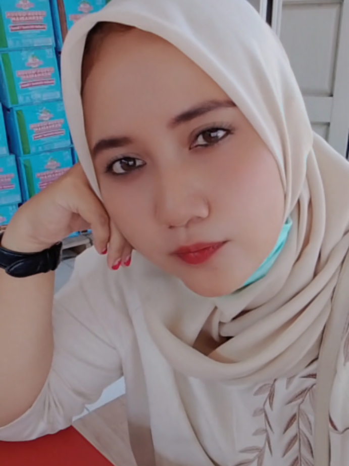 @HaliMaeh BeibiEy