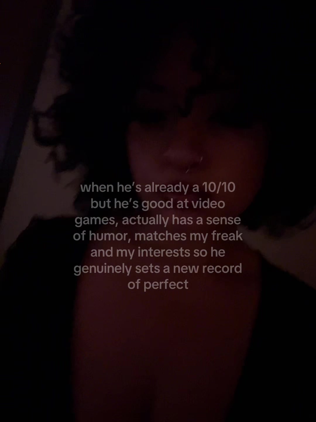 @Nicole🥀
