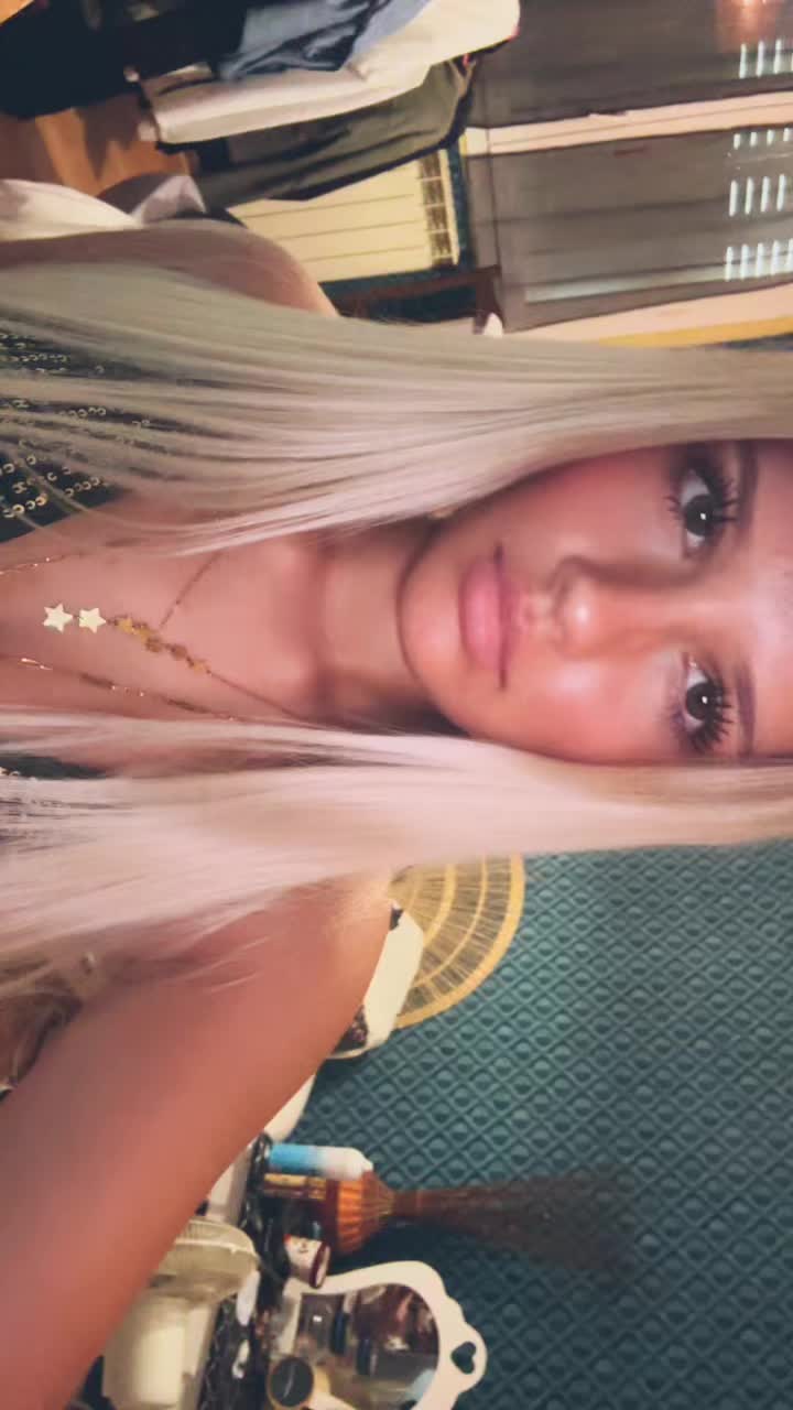 @𝐒𝐡𝐚𝐧𝐧𝐚