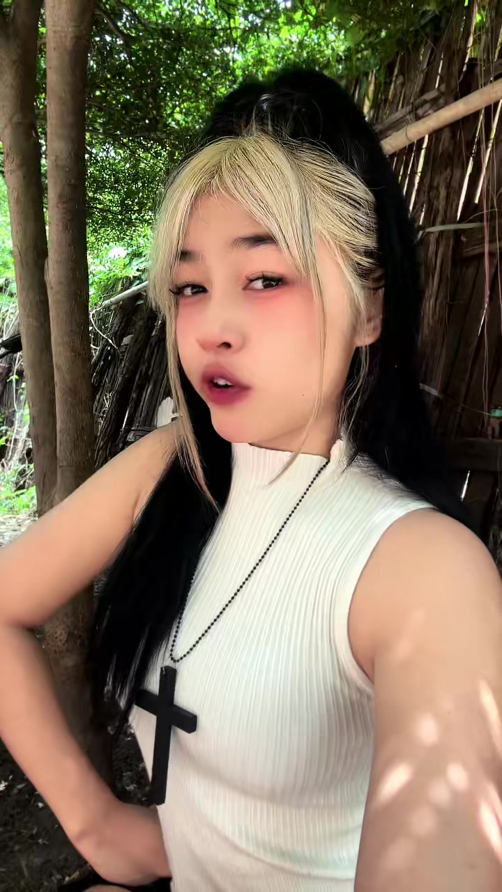 @đđáá°á
áŽááąá¸đđ(Nan San Thu)