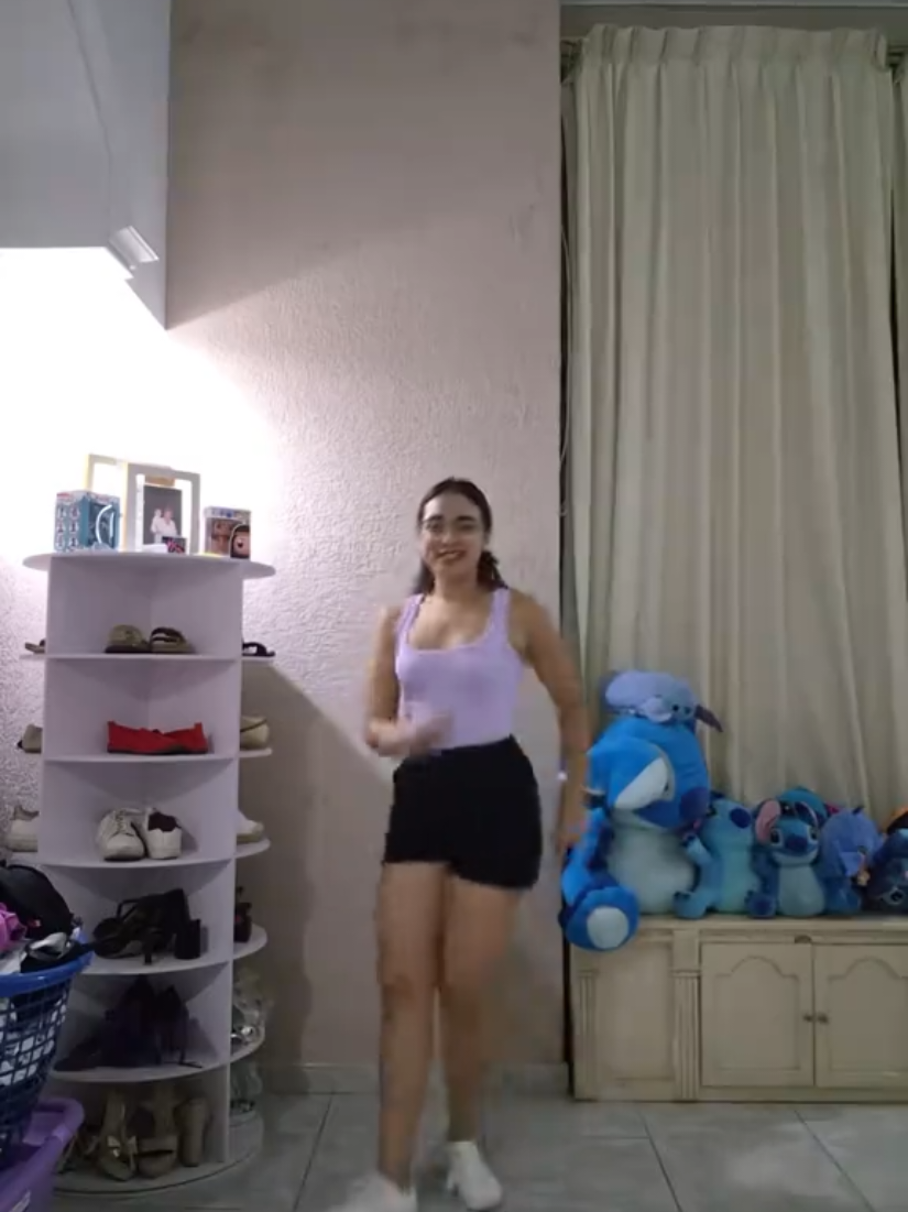 @Karina Crisanto