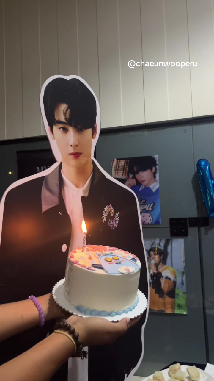 @ChaEunWoo Perú Fan Base