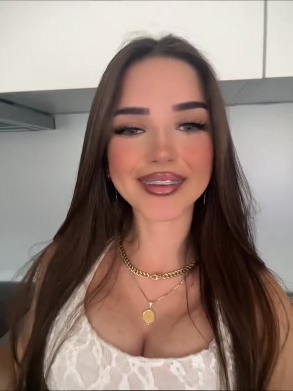 @𝓛 ྀིྀི
