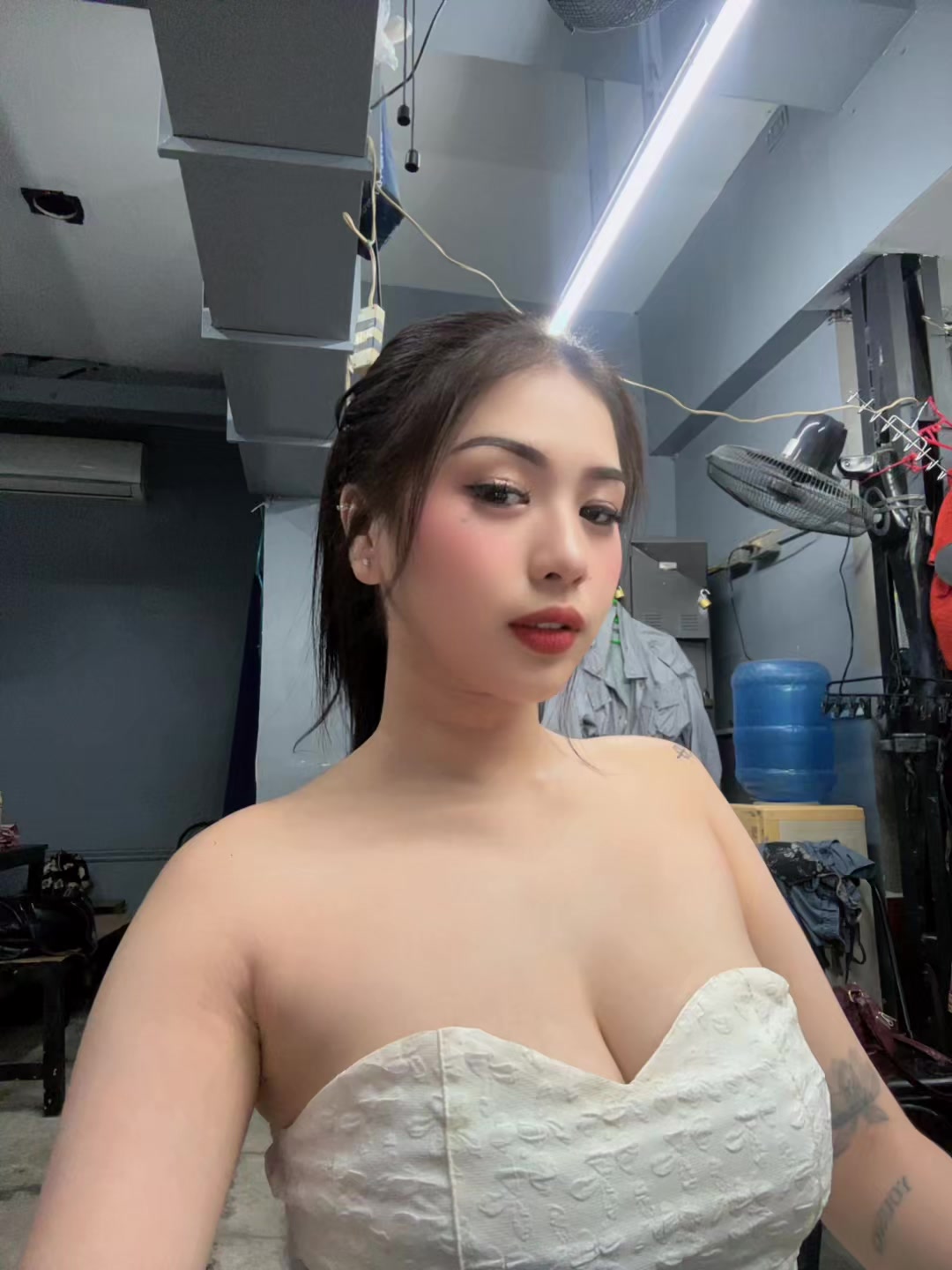 @jaja ng ina mo