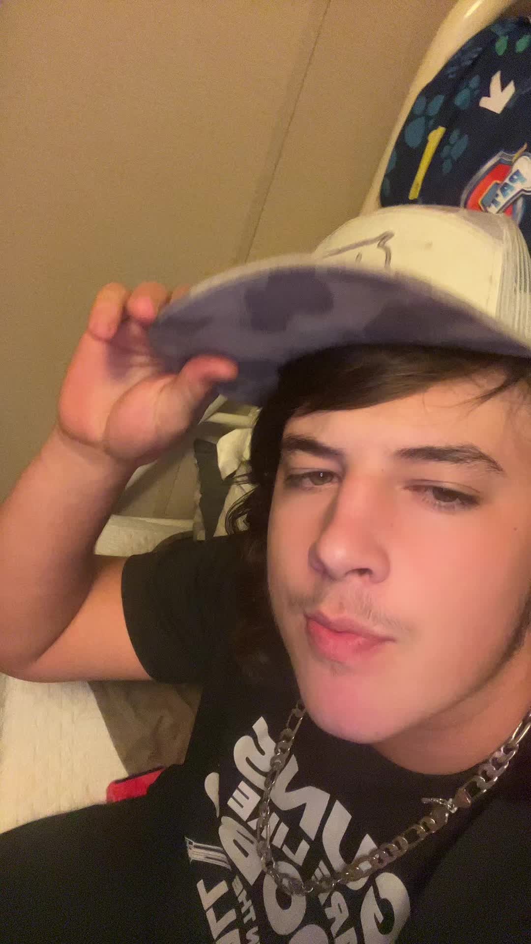 @moneymadezach!!