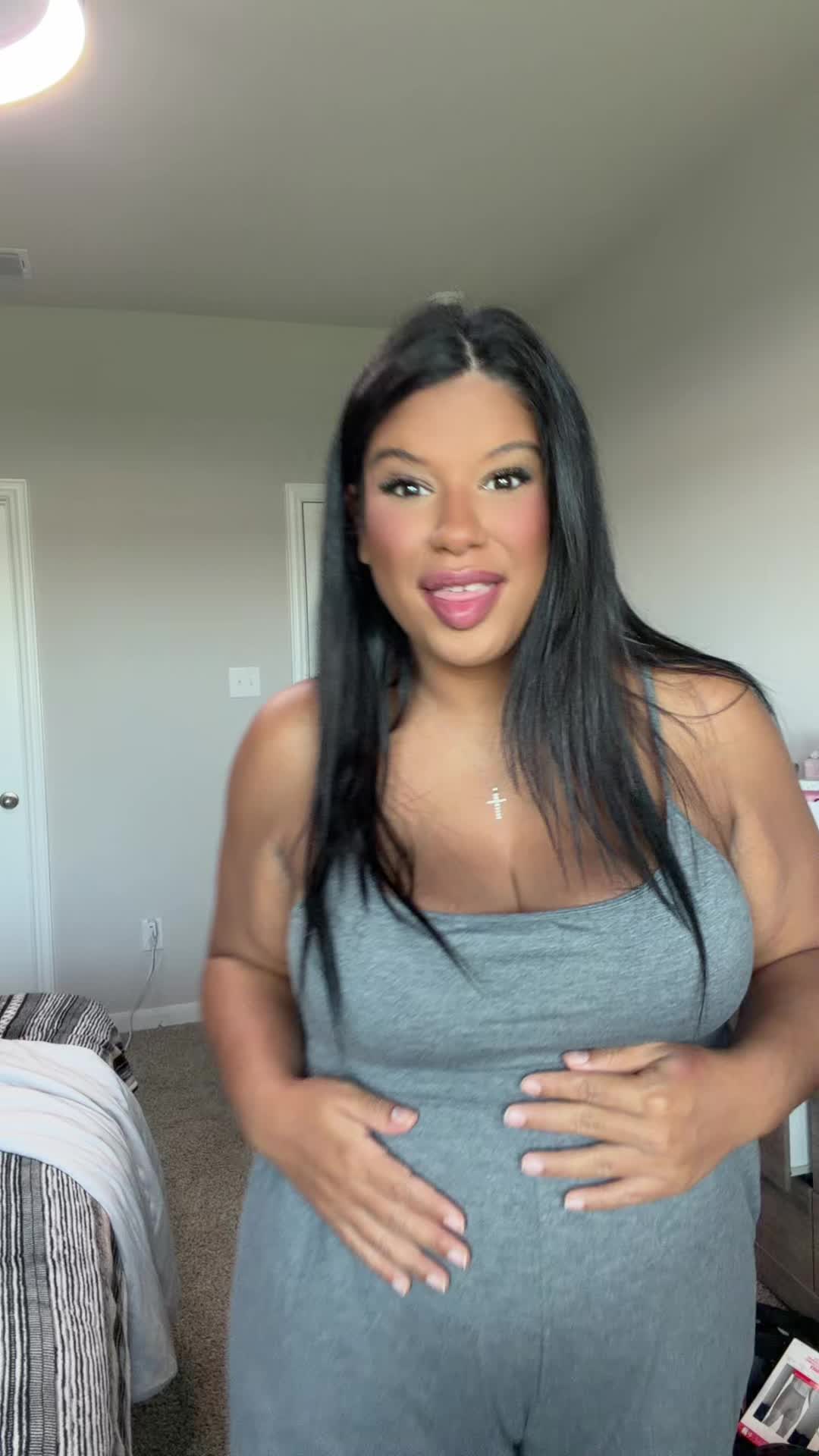 @LizDamyl