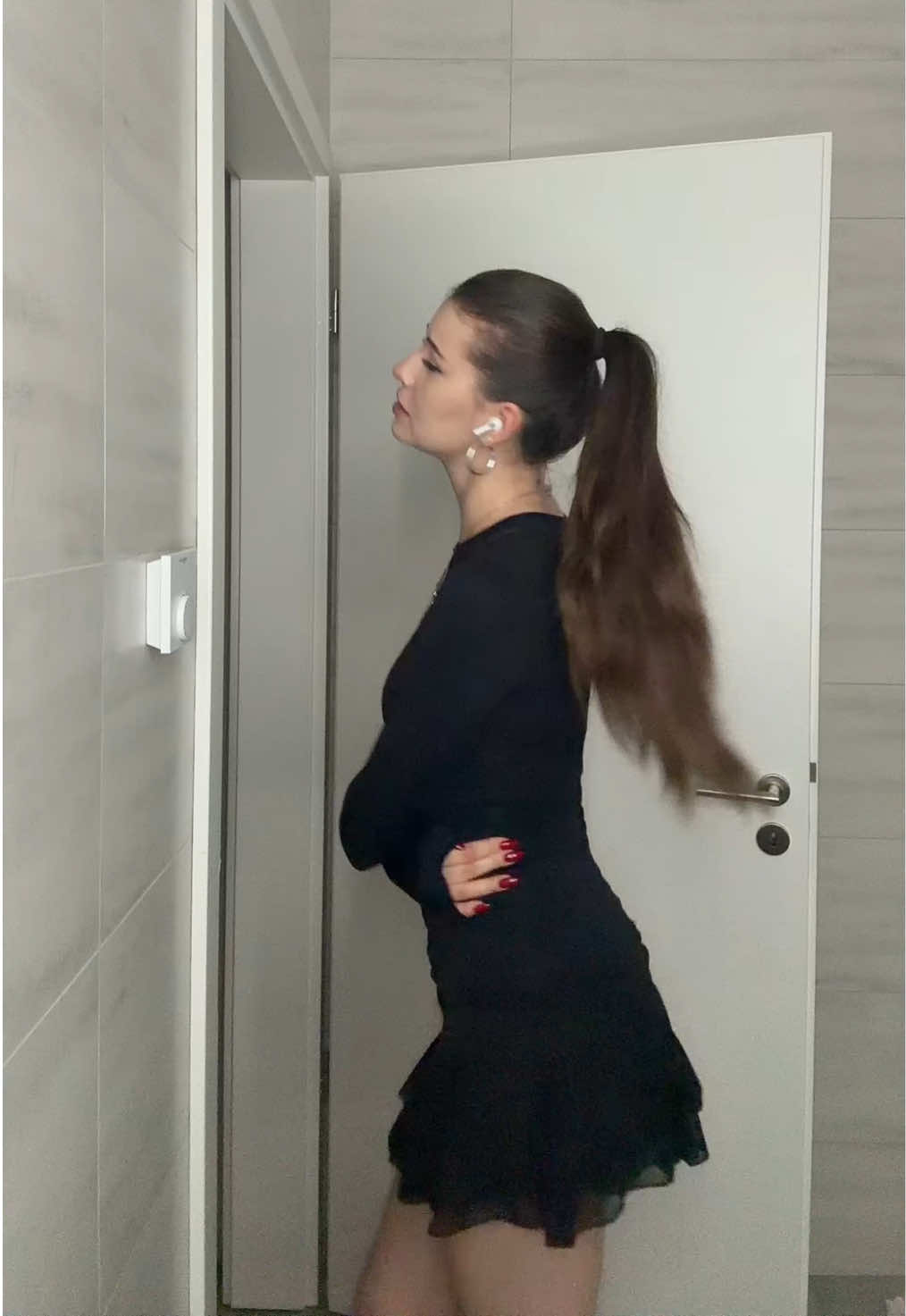 @annaiiiiiiiiiiiii