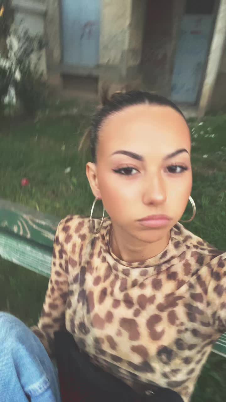 @amra